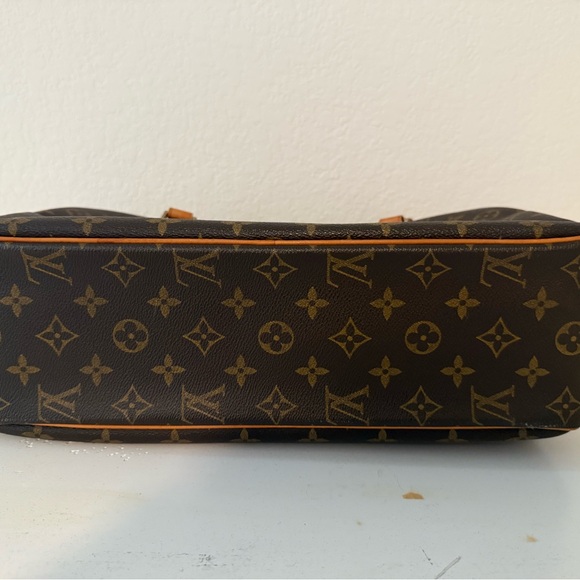 Vintage Louis Vuitton Cité MM - Picture 7 of 8